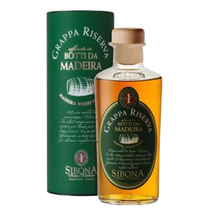 Grappa di Moscato Riserva affinata in Botti da Madeira 50cl